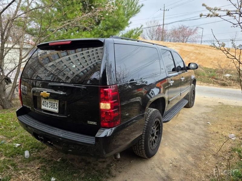 Chevrolet Surburban