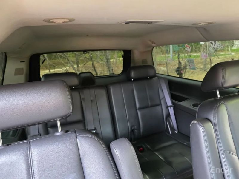 Chevrolet Surburban