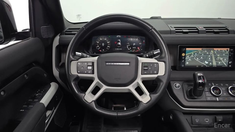 Land Rover Defender