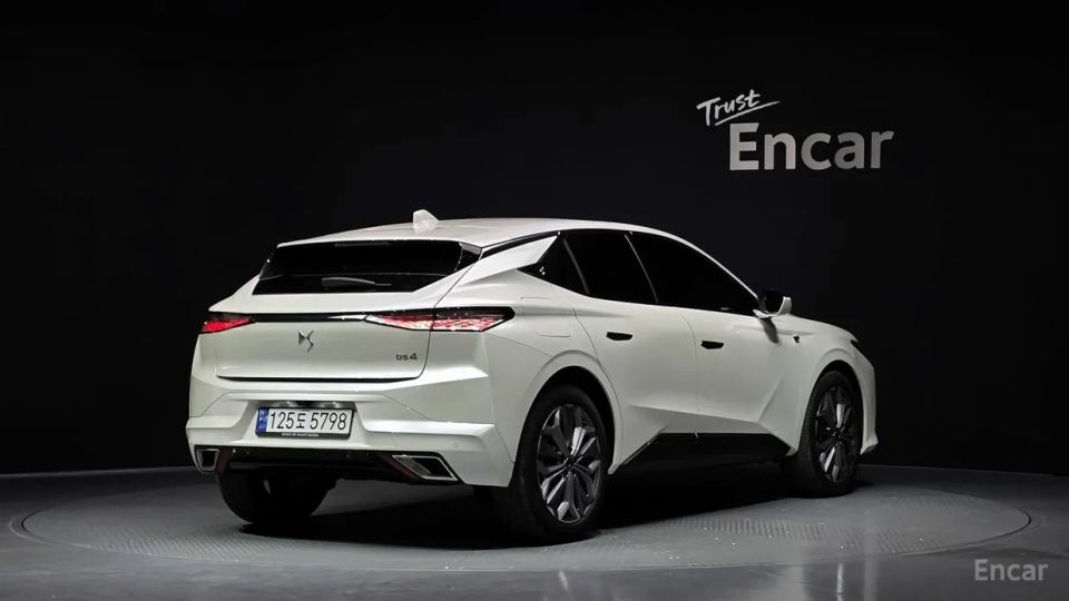 Citroen-DS DS4