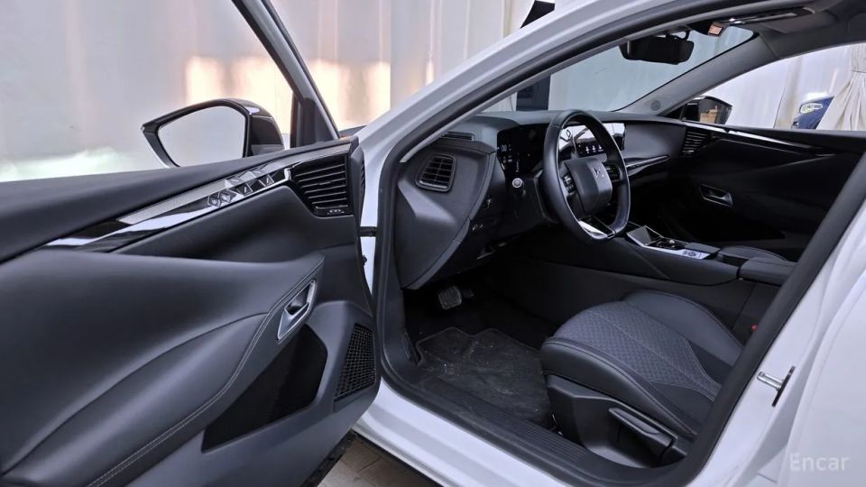 Citroen-DS DS4