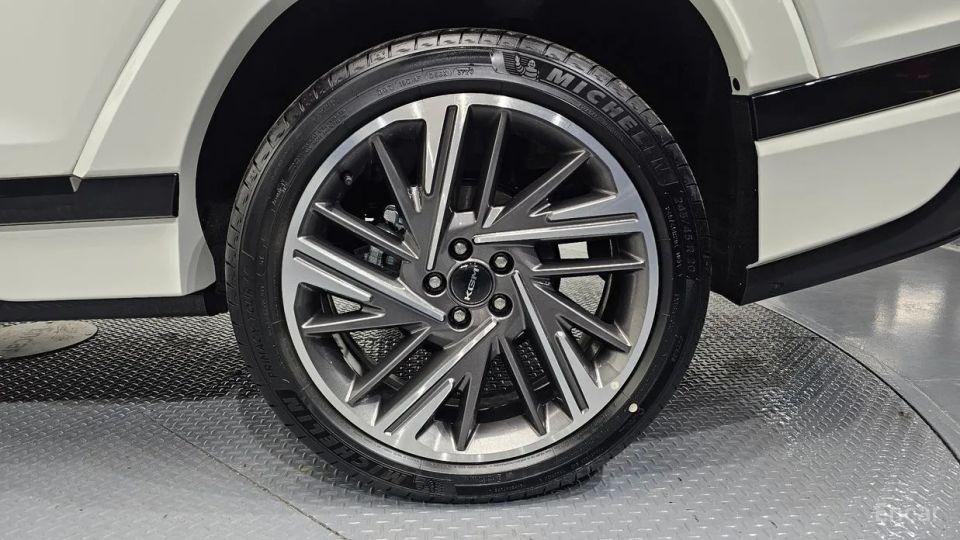 KG_Mobility_Ssangyong Actyon