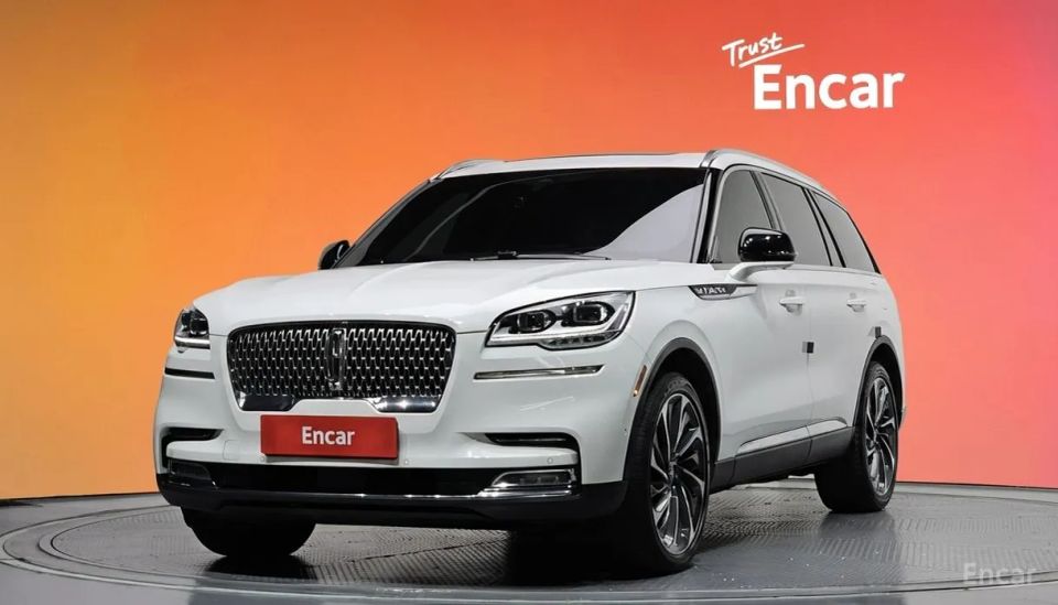 Lincoln Aviator