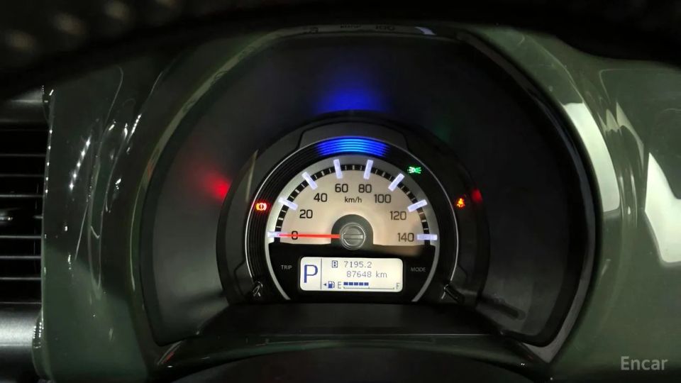Suzuki HUSTLER