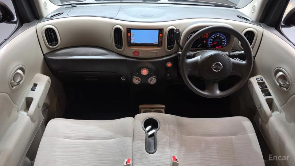 Nissan Cube