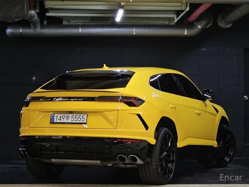 Lamborghini urus