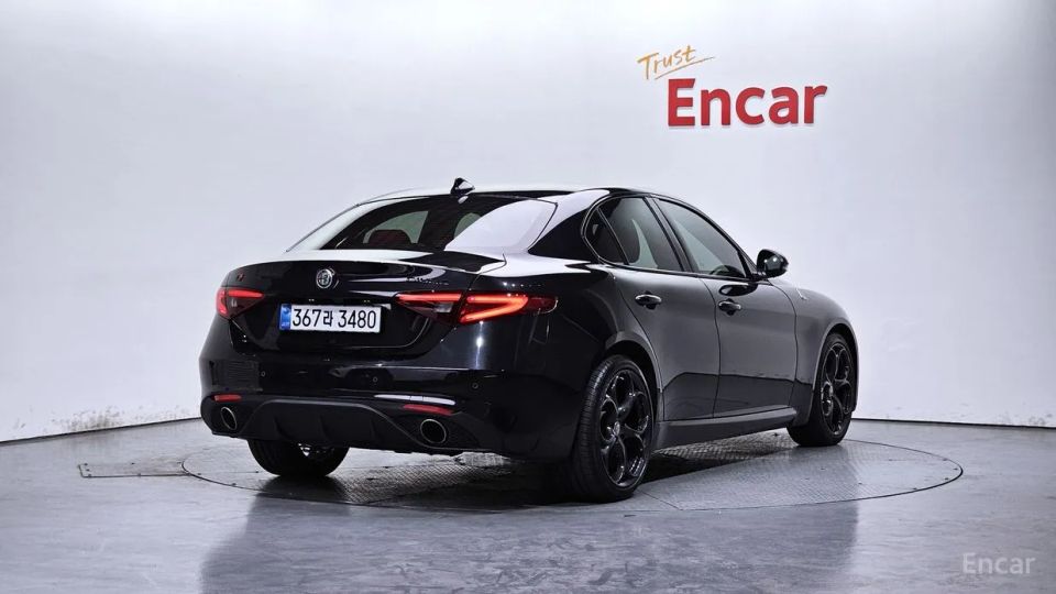 Alfa Romeo Giulia