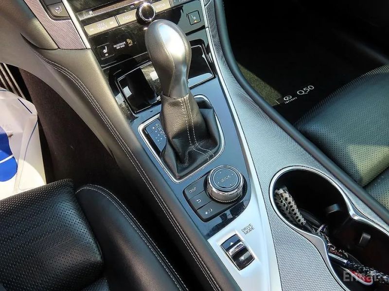Infiniti Q50