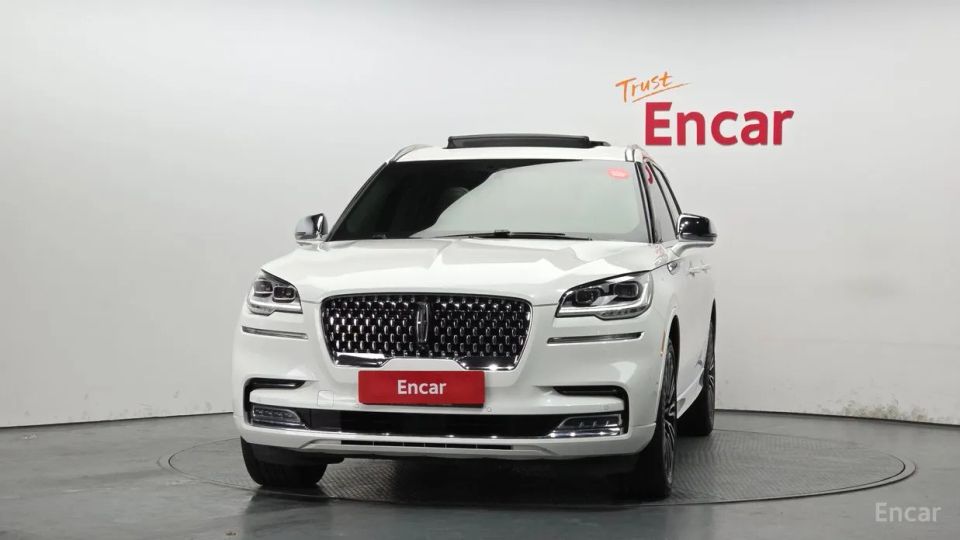 Lincoln Aviator