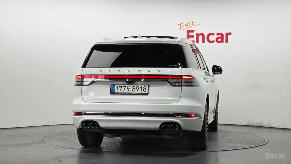 Lincoln Aviator