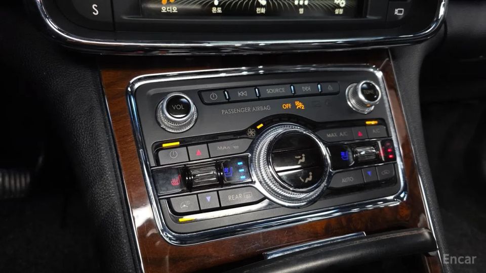 Lincoln Continental