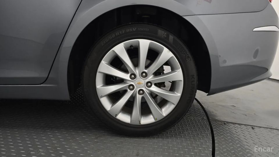 ChevroletGMDaewoo Cruze
