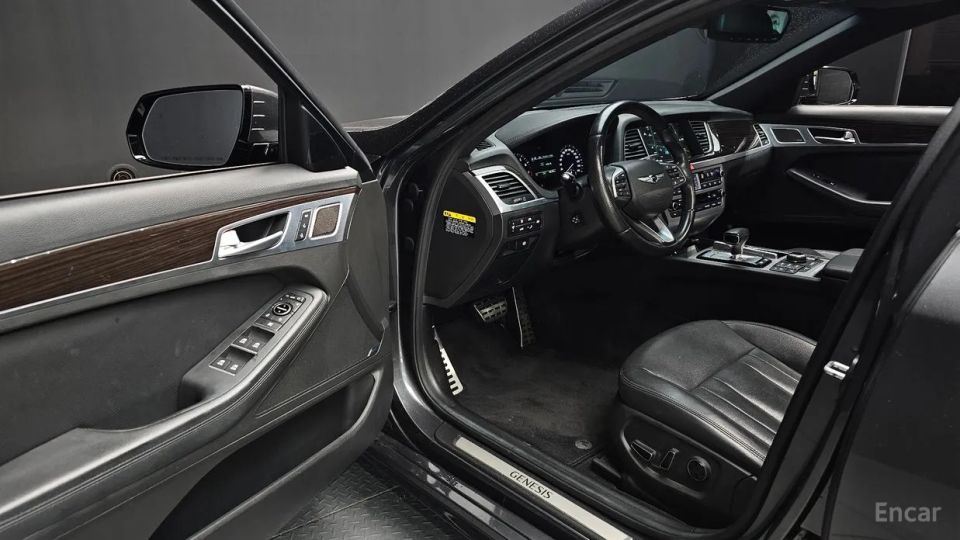 Genesis G80