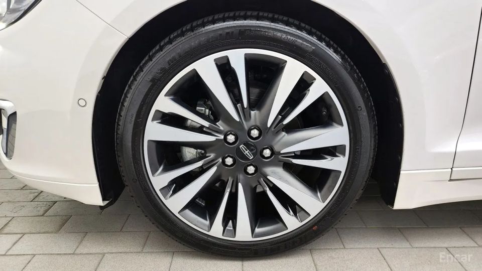 Lincoln MKZ
