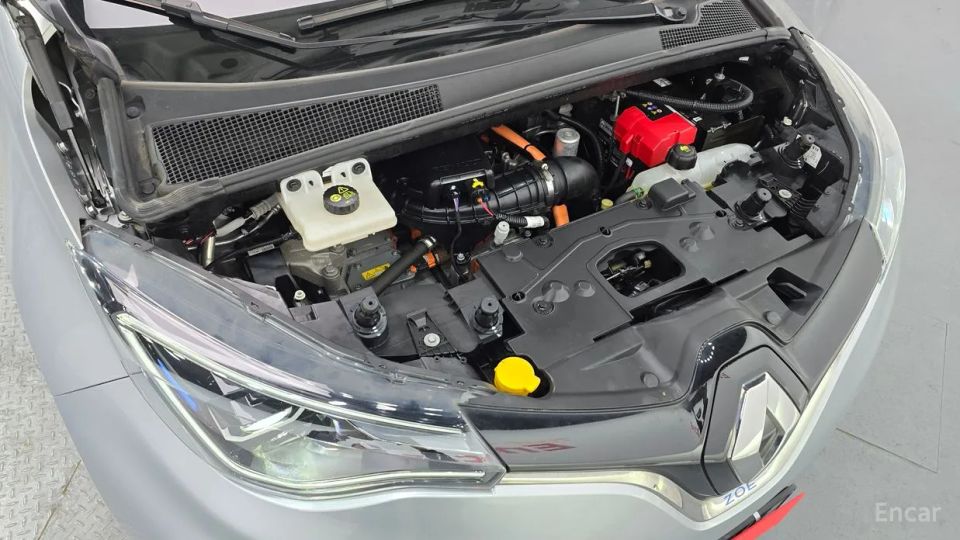 Renault-KoreaSamsung Zoe