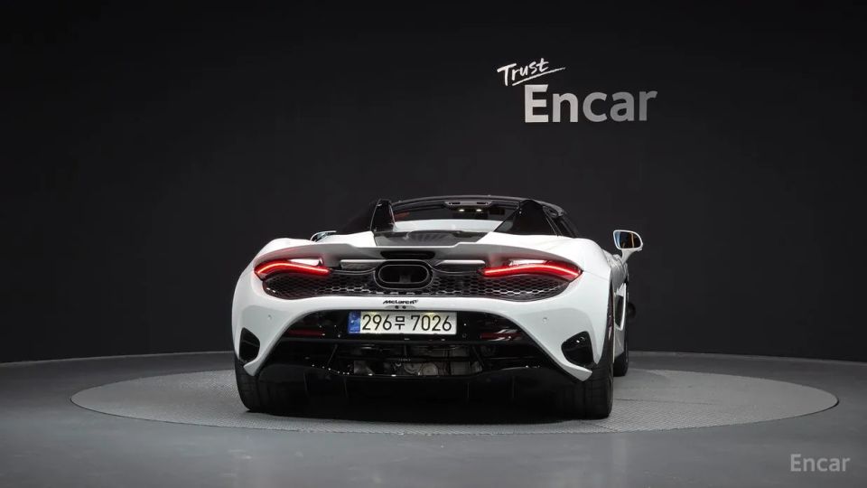 Mclaren 750S