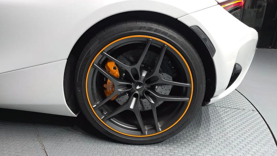 Mclaren 750S