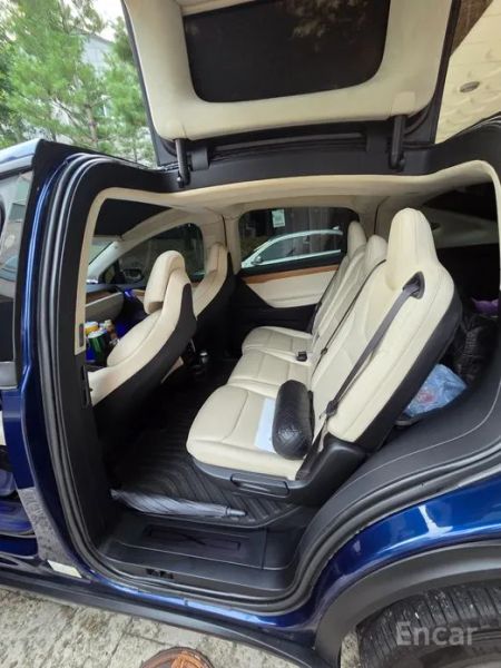 Tesla model-x