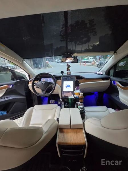 Tesla model-x