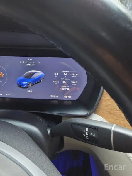 Tesla model-x