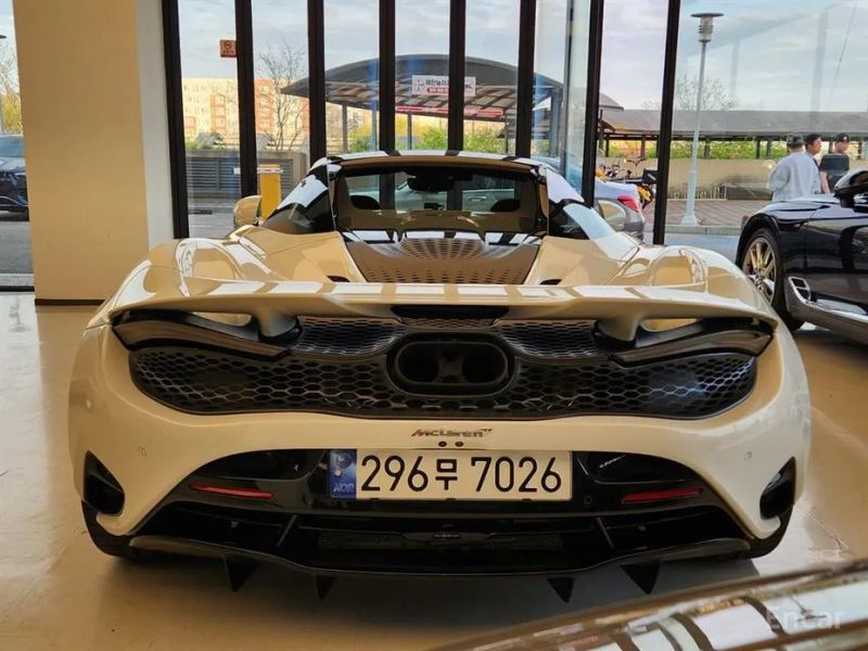 Mclaren 750S
