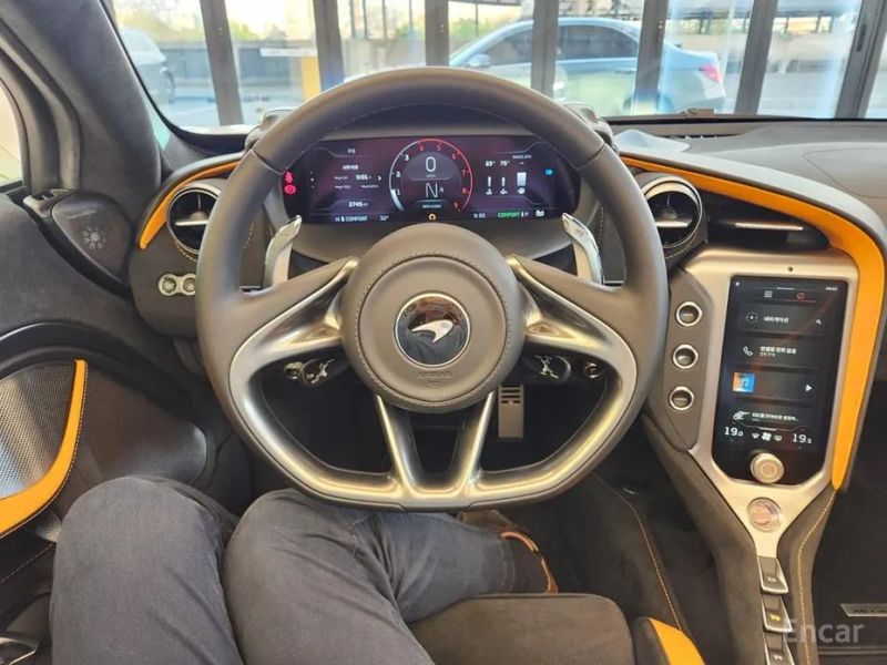 Mclaren 750S