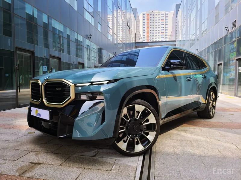 BMW XM