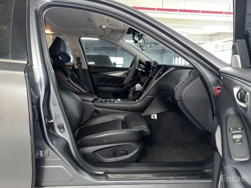 Infiniti Q50