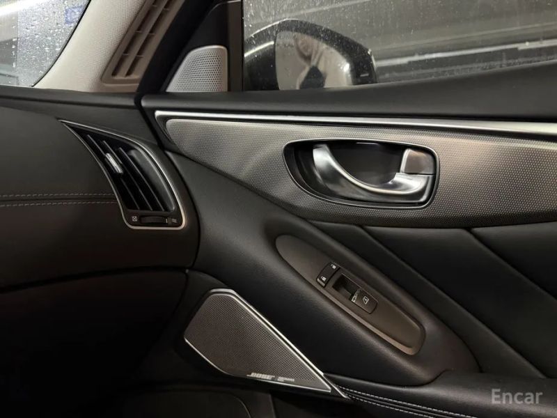 Infiniti Q50