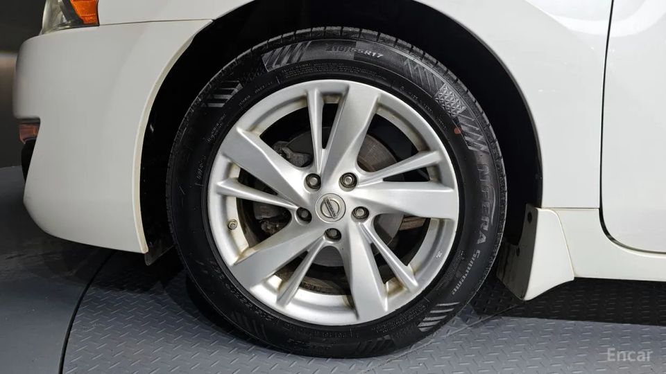 Nissan altima