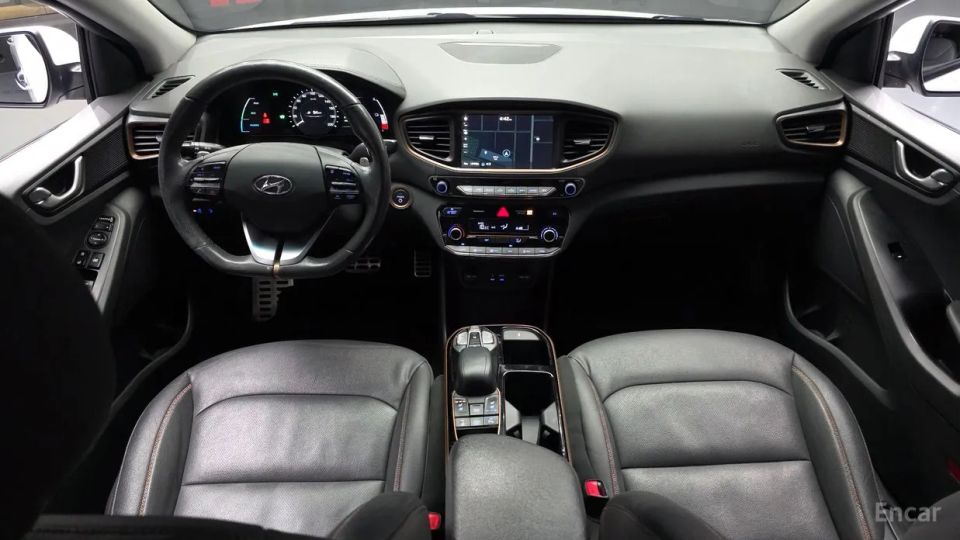 Hyundai Ioniq