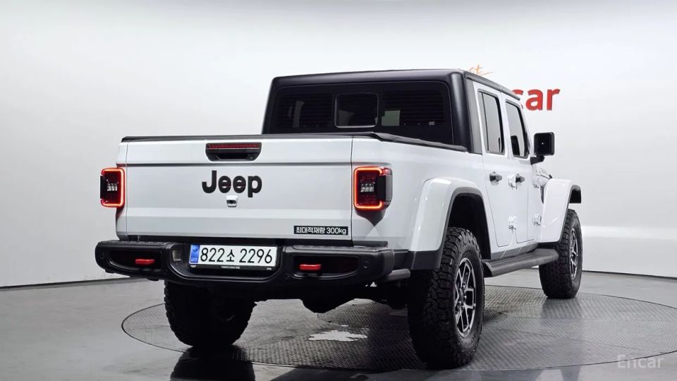 Jeep gladiator
