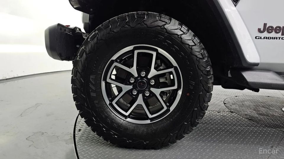 Jeep gladiator