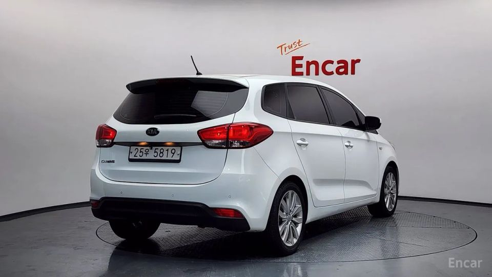 Kia Carens
