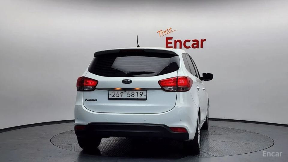 Kia Carens