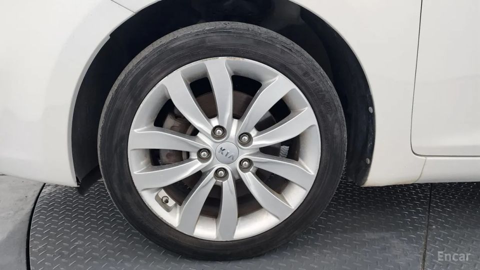 Kia Carens