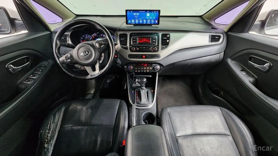 Kia Carens