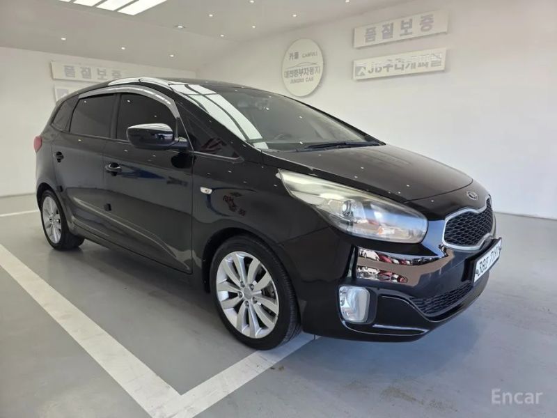 Kia Carens