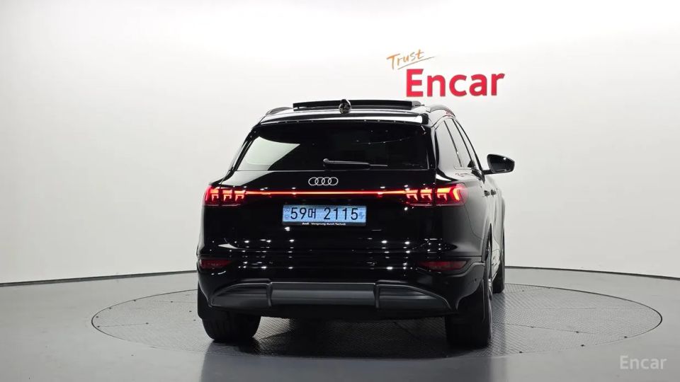 Audi Q6 e-tron