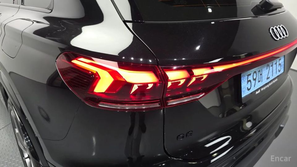 Audi Q6 e-tron