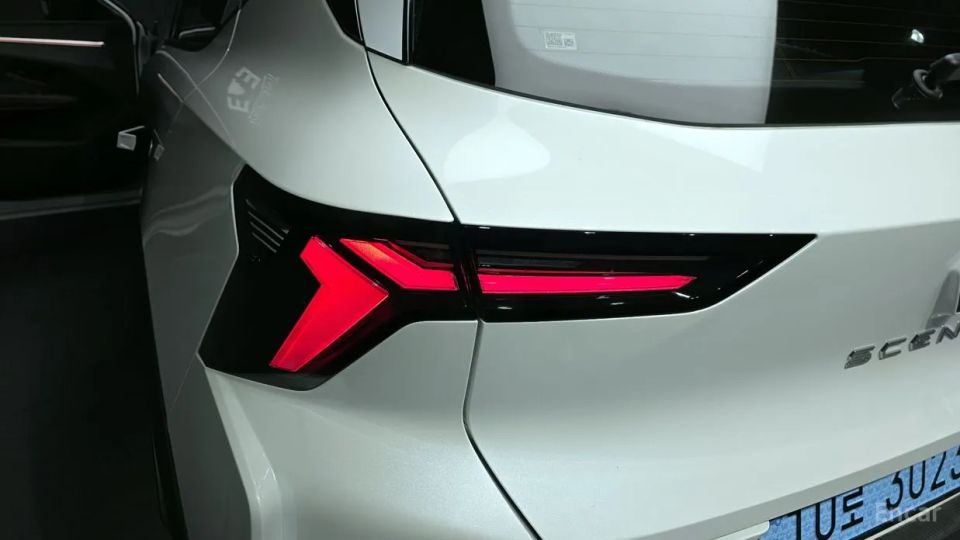 Renault-KoreaSamsung Scenic