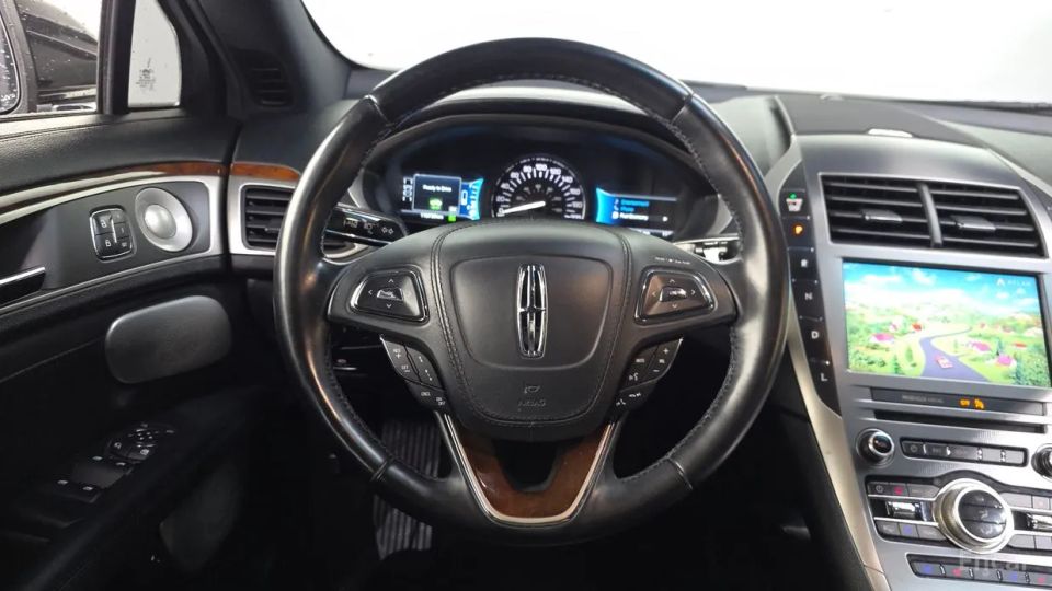 Lincoln MKZ