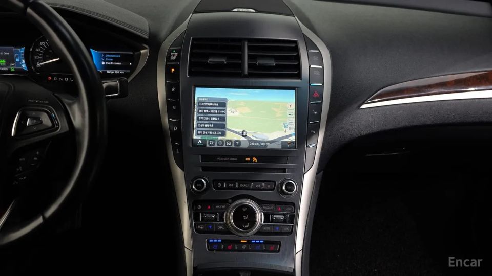 Lincoln MKZ