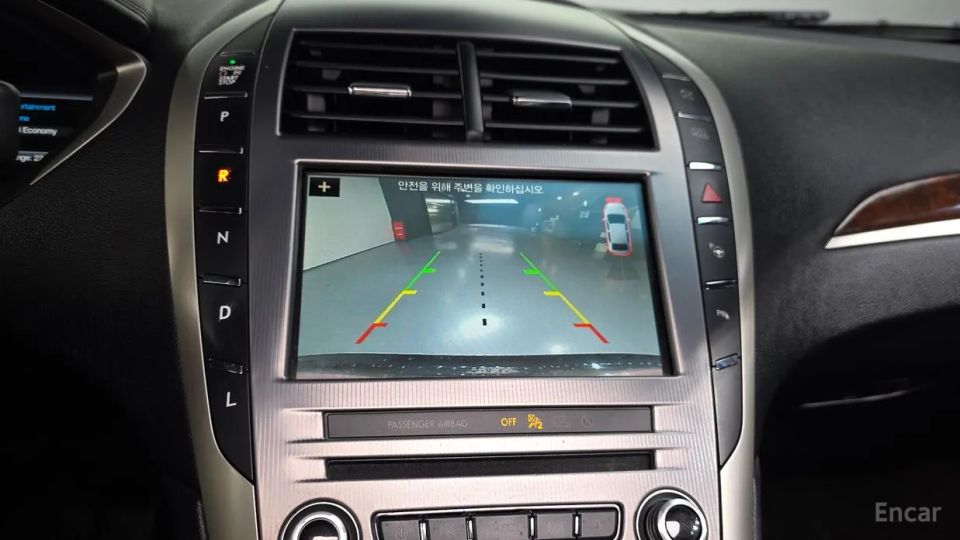 Lincoln MKZ