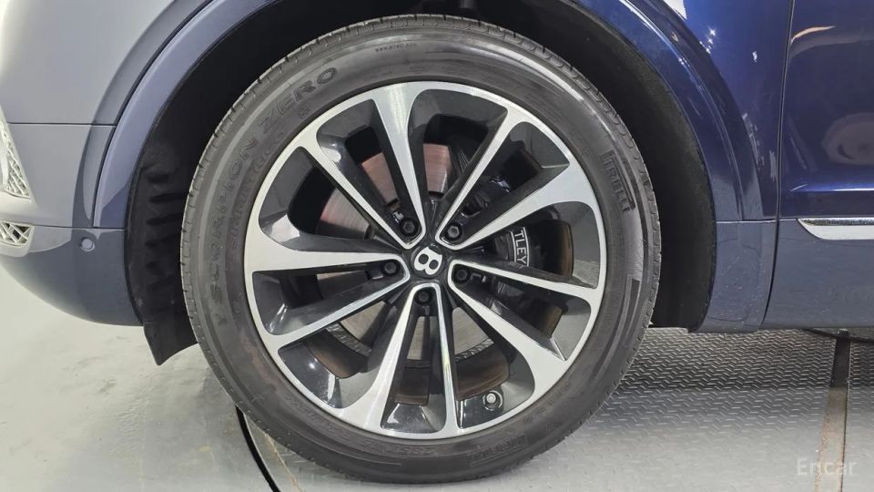 Bentley Bentayga