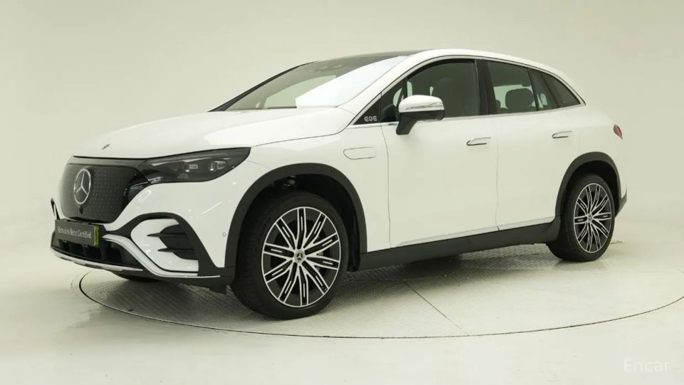 Mercedes-Benz EQE