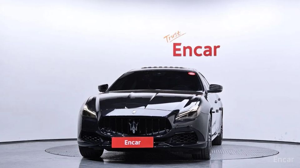 Maserati Quattroporte