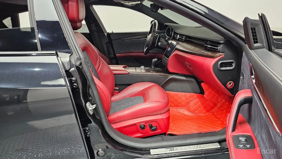 Maserati Quattroporte