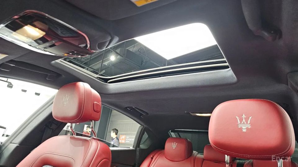 Maserati Quattroporte