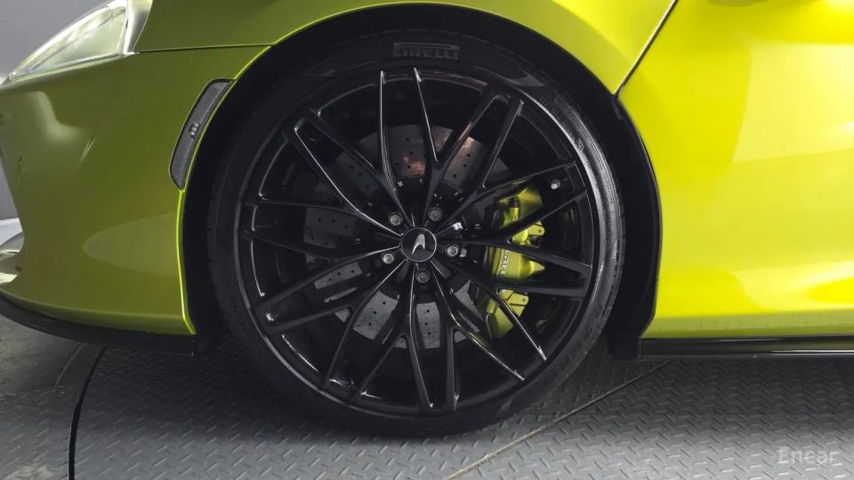 Mclaren GT